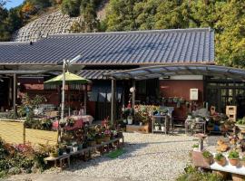 Tsugoe's House Villa / Vacation STAY 74618，西條市的小屋