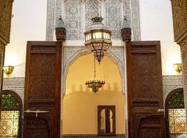 Dar Settash