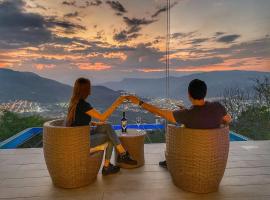 Sunset Palm Lodge, hotel v destinaci San Gil