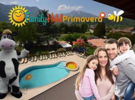 Family Hotel Primavera, hotell i Levico Terme