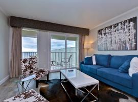 Fun and Functional Waterfront Condo - Heated Pool - WIFI, feriebolig ved stranden i Tampa