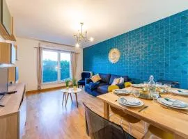 Magnifique appartement 7 Pers proche gare、ローニュのコンドミニアム