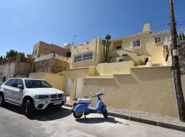 Villa Bonita en Aguilas Murcia con piscina privada，阿吉拉斯的Villa