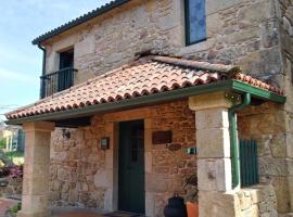 Casa Rural A Eira Vella, holiday home in Padrón