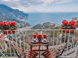 CASA CHIARINA breathtaking sea view, хотел в Равело