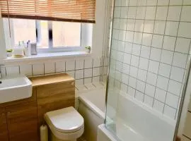 Amazing Holiday Home with Pool, Clubhouse, Arcade, Bar, Cafe and Entertainment onsite