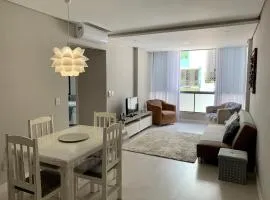 B Camboriú Praia, Amplo, Confortável e Econômico