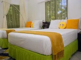 E 20 Mystic Ridge ocho Rios