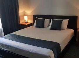 Adelaide Pulteney Motel, hotel near Parliament House, Adelaide, Adelaide