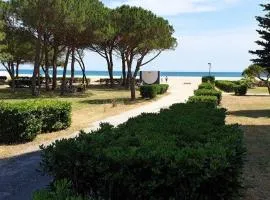 T2 FRONT DE MER SUR LA PLAGE (ACCES PRIVE DIRECT PLAGE) VUE MER ET MONTAGNE