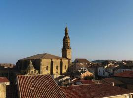 BONITO ALOJAMIENTO EN BRIONES, lägenhet i Briones