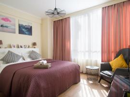 Syntegma studio next to Ermou street