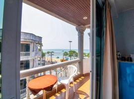 Akvavit Living, hotel a Jomtien Beach