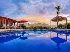 Hotel Campestre Solar De La Luna、アルメニアにあるエル・エデン国際空港 - AXMの周辺ホテル