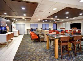 Holiday Inn Express Newport North - Middletown by IHG, hotel en Middletown