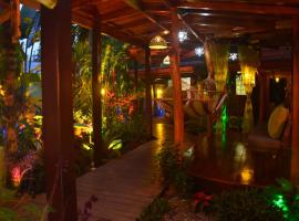 Physis Caribbean Bed & Breakfast, hotelli kohteessa Puerto Viejo