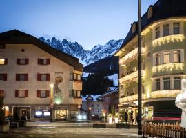 Post Residence, hotel a San Candido