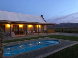 Celebratio Pomegranate Farm, farm stay in Oudtshoorn