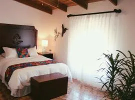 Hacienda Escondida 10min to Airport