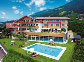 Garni Kleefeld, hotel em Scena