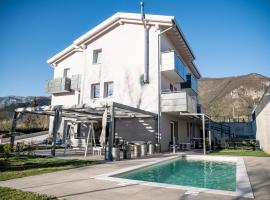 Pove 2.4 Hotel, hotel in Pove del Grappa