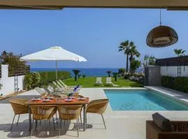 Protaras Beachfront Villa Pietra