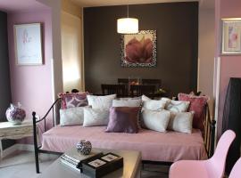 Apartamentos Nundinae, hotel near Roman Theatre & Amphitheatre, Merida