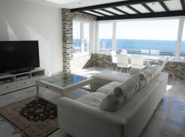 Luxury Puerto Banus Penthouse With Parking & WI-FI, appartement in Marbella