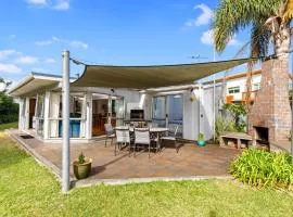 Matapouri Beach Family Haven - Matapouri Home