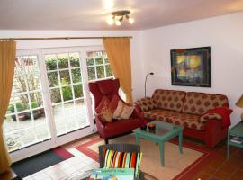 Kastanienhüs Apartment, hotel in Westerland