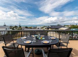 Virtue Haven Views - Karikari Peninsula Holiday Home, hotel en Tokerau Beach