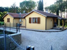 La Casa Delle Cascate, hotel i Saturnia