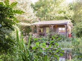 The Log Cabin, hotel in Kilmore