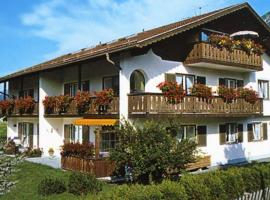 Apartments- und Ferienhaus Anton, hotell i Garmisch-Partenkirchen