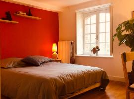 Le Moulin et l'Olivier Two bedroom suite: Chambon-sur-Cisse şehrinde bir otel