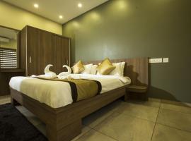 sahara suites, hotel near Hindustan Insecticides Limited, Cochin