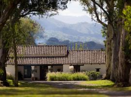 House of Jasmines Relais & Châteaux, hotel in El Encón