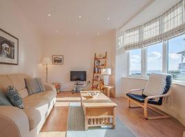 Carlton Lodge: Stunning two bedroom apartment, koliba u gradu Broadsters