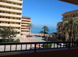 Przytulny Apartament z widokiem na morze !!!!!, hotel u gradu La Mata