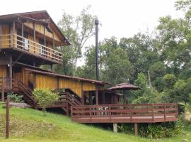 Holo Pousada Vale Encantado, hotel di Rancho Queimado