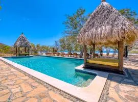 Hotel Punta Teonoste Beachfront Resort