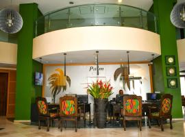 Palm Club Hotel, hotel in Abidjan
