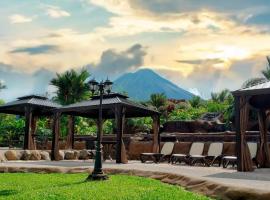 Volcano Lodge, Hotel & Thermal Experience, hotel en Fortuna
