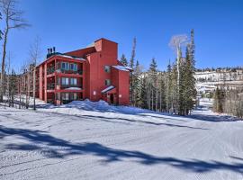 Brian Head Ski-InandSki-Out Condo with Resort Perks!, hotel en Brian Head