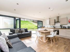 City Apartments - Monkbar Mews