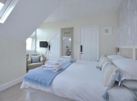 Abbey Rise bed and breakfast, hotel cerca de Club de golf Entry Hill, Bath