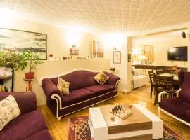 Levanten Hostel