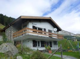 Chalet Crestannes, luxury hotel in Davos