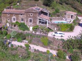 MAS DE COURCOULOUZE, cottage in Le Martinet