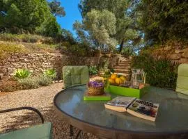 Lovely Rustic Casa Catita with amazing roof terrace views